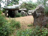 Man� Kerioned dolmen